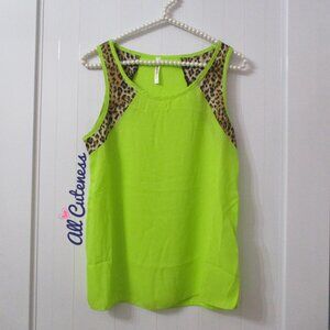 New Mode Sleeveless Top Size M